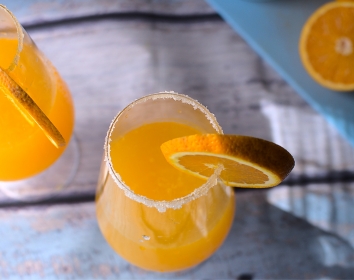 Menú Restaurante ARHANI con pollos y carnes asadas al estilo Michoacán