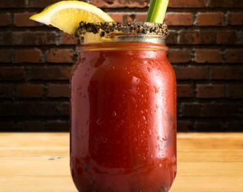 Menú Restaurante ARHANI con pollos y carnes asadas al estilo Michoacán